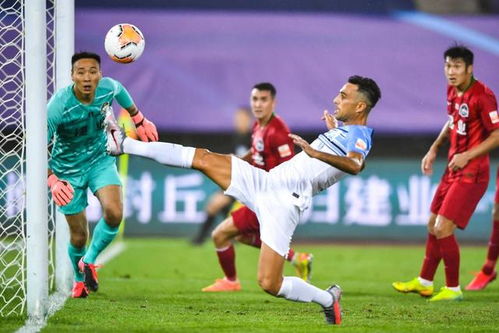 中超盛宴!申花4-0横扫西海岸,刘诚宇连场破门,米内罗2射1传展现神级表现 中超盛宴!申花4-0横扫西海岸,刘诚宇连场破门,米内罗2射1传展现神级表现