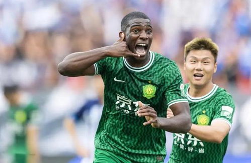 法比奥初战不顺，英博展现实力与潜力