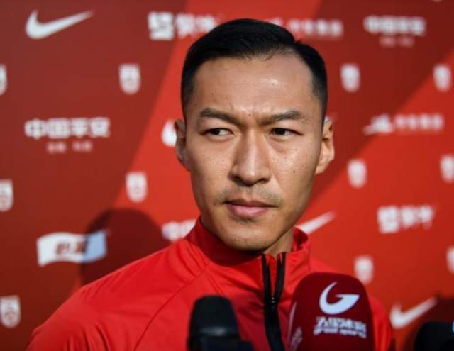 黄健翔力挺河南队,阵容实力强劲,保级无需担忧 黄健翔力挺河南队,阵容实力强劲,保级无需担忧